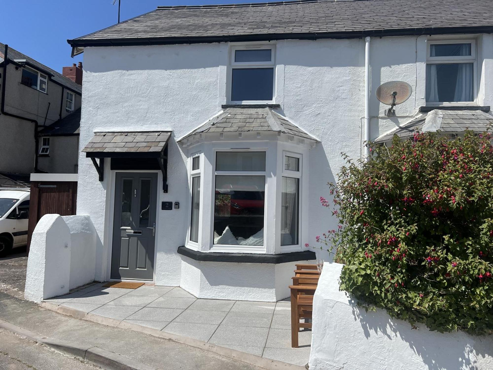 2 Edward Street Villa Llandudno Bagian luar foto